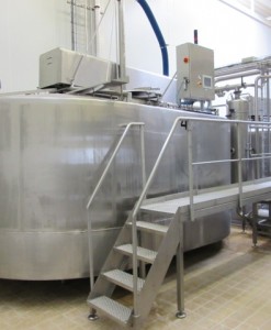 Cheese_production_line_3228