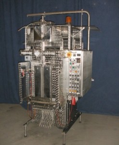 Vertical_form_fill_seal_machine_1287